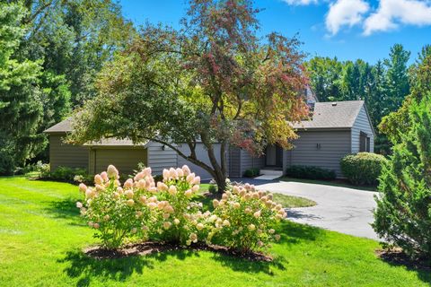 Tiny photo for 5N373 GLEN OAK Lane, St. Charles, IL 60175 (MLS # 12469050)