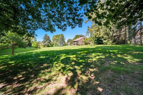 Tiny photo for 5N373 GLEN OAK Lane, St. Charles, IL 60175 (MLS # 12469050)