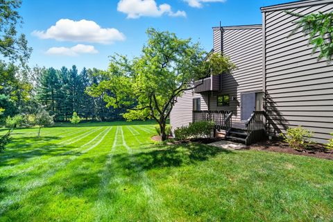 Tiny photo for 5N373 GLEN OAK Lane, St. Charles, IL 60175 (MLS # 12469050)