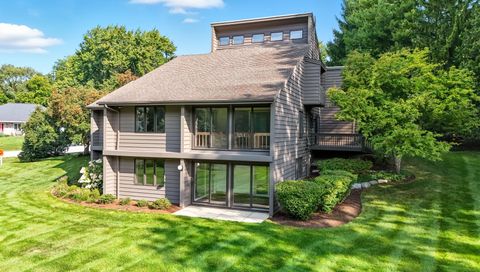 Tiny photo for 5N373 GLEN OAK Lane, St. Charles, IL 60175 (MLS # 12469050)