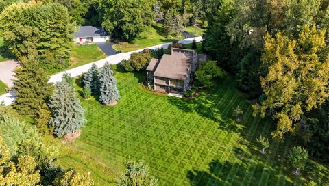 Tiny photo for 5N373 GLEN OAK Lane, St. Charles, IL 60175 (MLS # 12469050)