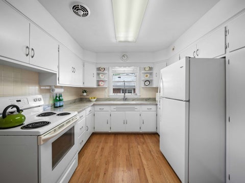 Tiny photo for 202 Latrobe Avenue, Northfield, IL 60093 (MLS # 12642638)