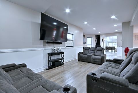 Tiny photo for 514 S 8th Avenue, Maywood, IL 60153 (MLS # 12607620)