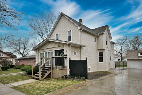 Photo of 514 S 8th Avenue, Maywood, IL 60153 (MLS # 12607620)