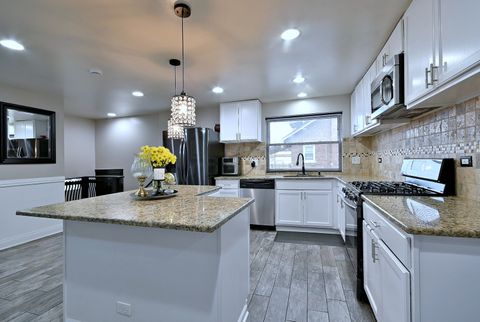 Tiny photo for 514 S 8th Avenue, Maywood, IL 60153 (MLS # 12607620)