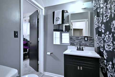 Tiny photo for 514 S 8th Avenue, Maywood, IL 60153 (MLS # 12607620)