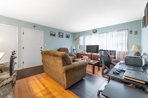 Tiny photo for 839 Lathrop Avenue #1E, Forest Park, IL 60130 (MLS # 12705940)