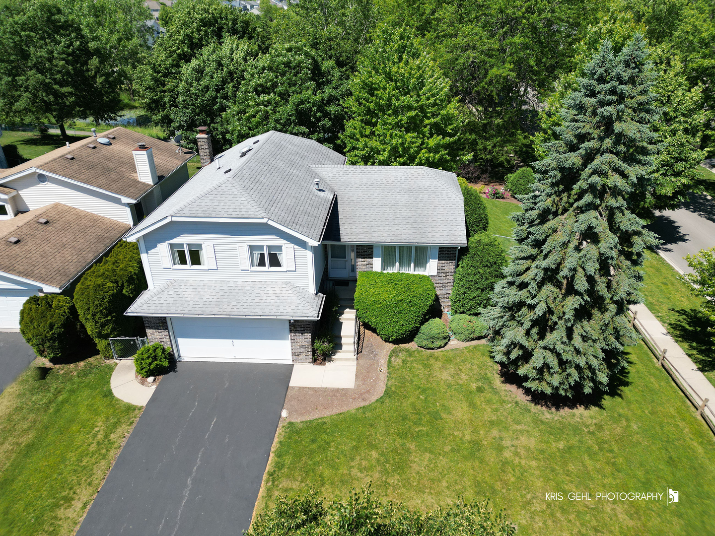 16 S Emerald Avenue