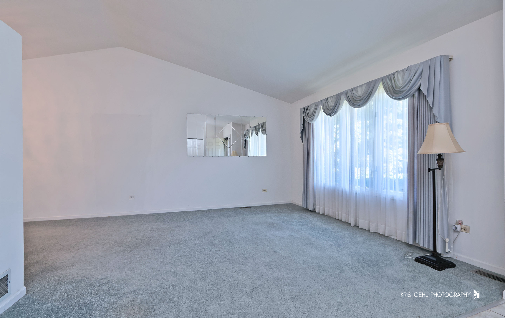 16 S Emerald Avenue