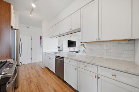Tiny photo for 41 E 8TH Street #2901, Chicago, IL 60605 (MLS # 12670697)