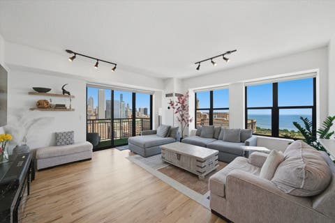 Tiny photo for 41 E 8TH Street #2901, Chicago, IL 60605 (MLS # 12670697)