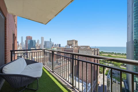 Tiny photo for 41 E 8TH Street #2901, Chicago, IL 60605 (MLS # 12670697)