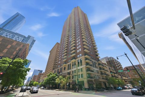 Photo of 41 E 8TH Street #2901, Chicago, IL 60605 (MLS # 12670697)