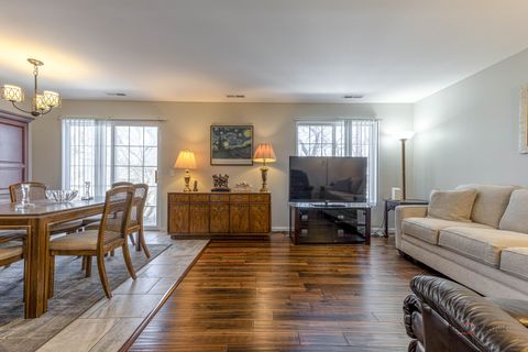Tiny photo for 26223 N Green Street #3D, Mundelein, IL 60060 (MLS # 12568178)