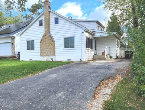 908 Ridge Avenue Wauconda IL 60084