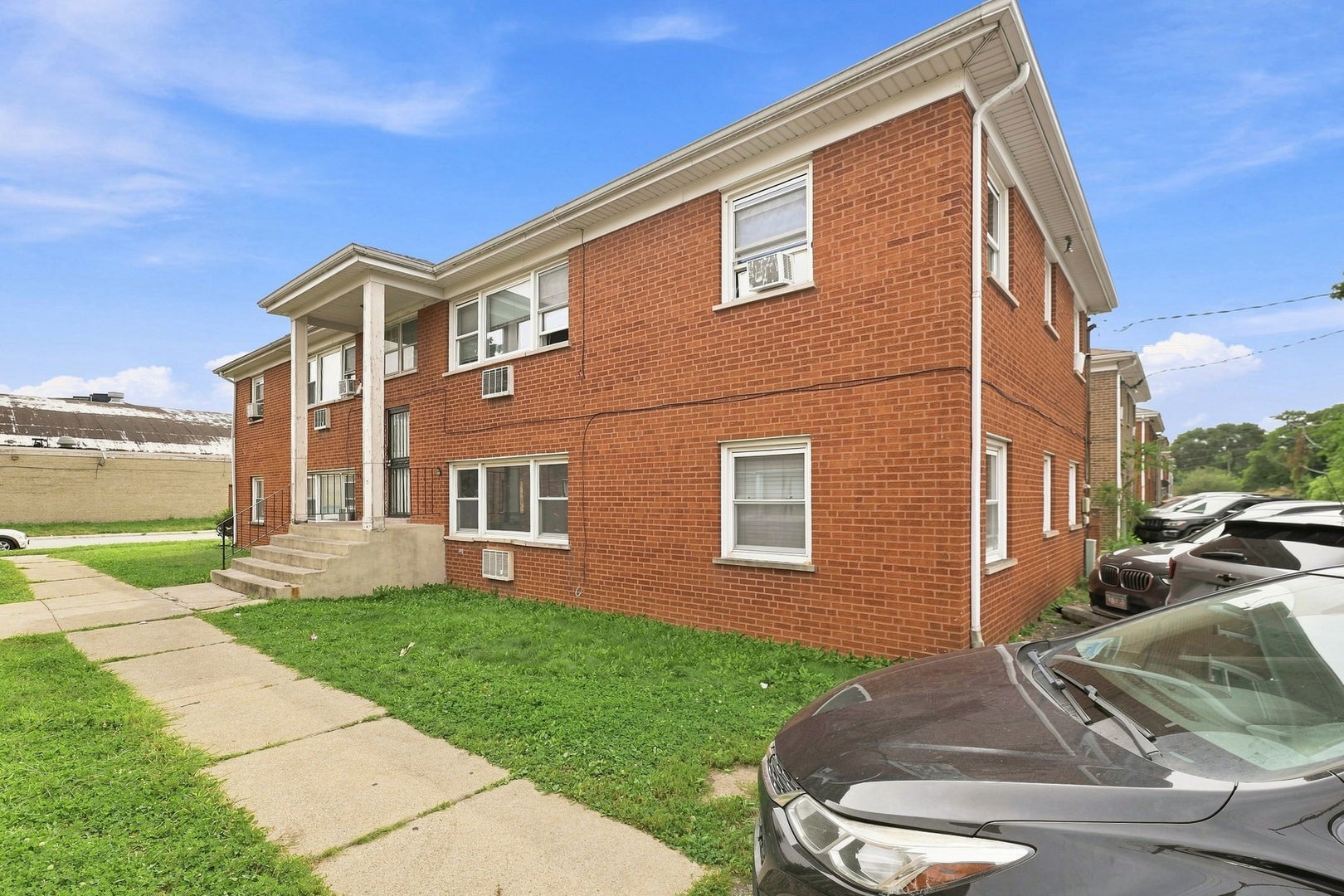 15018 Dorchester Avenue
