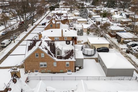 Tiny photo for 5016 Jarlath Avenue, Skokie, IL 60077 (MLS # 12528682)