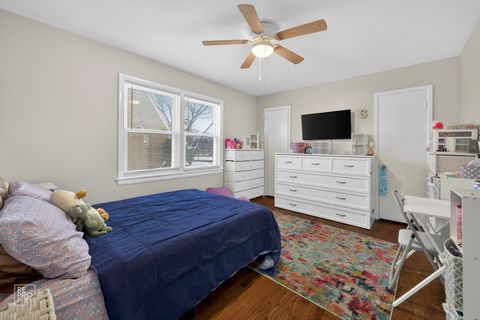 Tiny photo for 5016 Jarlath Avenue, Skokie, IL 60077 (MLS # 12528682)