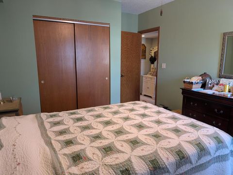 Tiny photo for 1424 Woodbridge Road #2H, Joliet, IL 60436 (MLS # 12561732)
