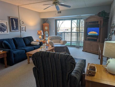 Tiny photo for 1424 Woodbridge Road #2H, Joliet, IL 60436 (MLS # 12561732)