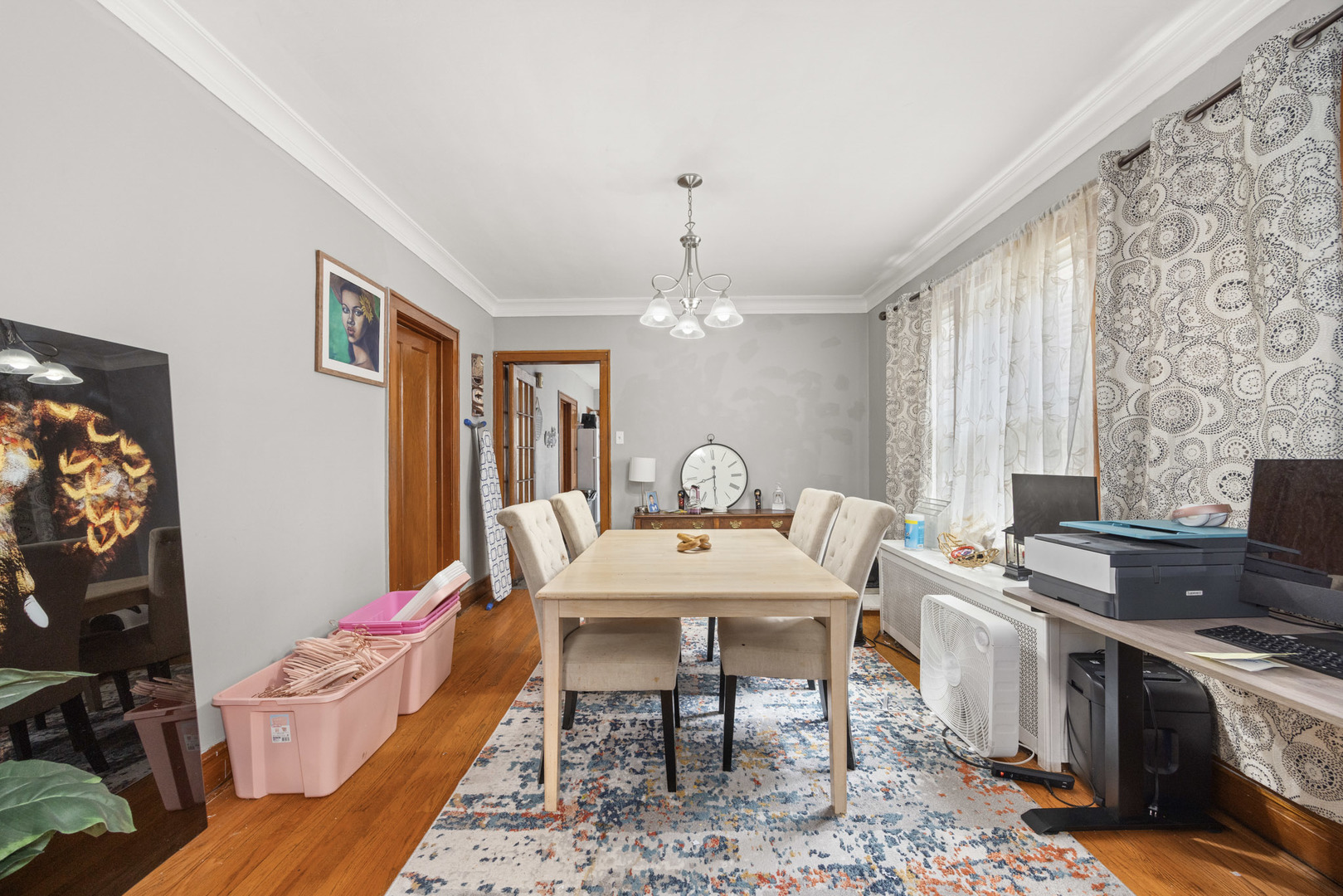 1833 Gunderson Avenue