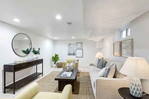 Tiny photo for 604 Lavergne Avenue, Wilmette, IL 60091 (MLS # 12688838)