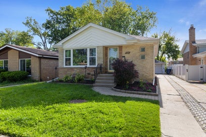 604 Lavergne Avenue Wilmette IL 60091
