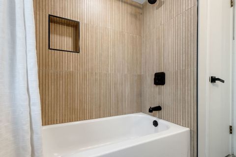 Tiny photo for 604 Lavergne Avenue, Wilmette, IL 60091 (MLS # 12688838)