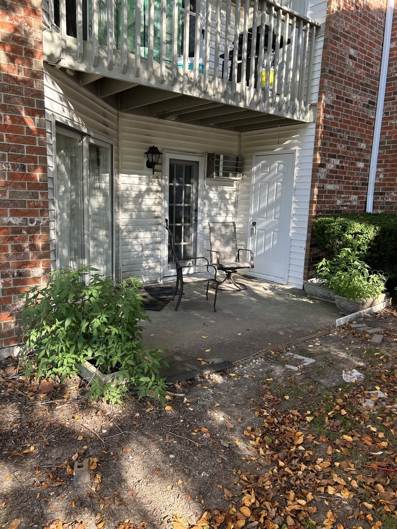 McHenry, Illinois 60050, United States, 2 Bedrooms Bedrooms, ,2 BathroomsBathrooms,Residential,Active,204200