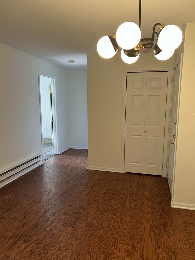 McHenry, Illinois 60050, United States, 2 Bedrooms Bedrooms, ,2 BathroomsBathrooms,Residential,Active,204200