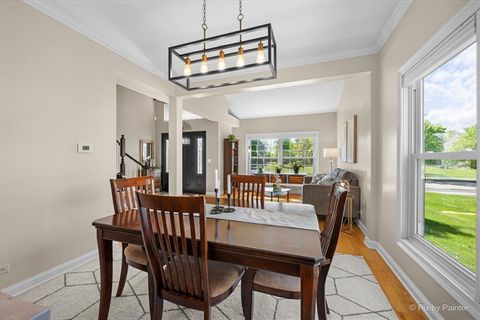 Tiny photo for 1491 Woodscreek Circle, Crystal Lake, IL 60014 (MLS # 12648935)