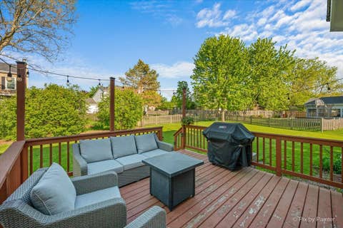 Tiny photo for 1491 Woodscreek Circle, Crystal Lake, IL 60014 (MLS # 12648935)