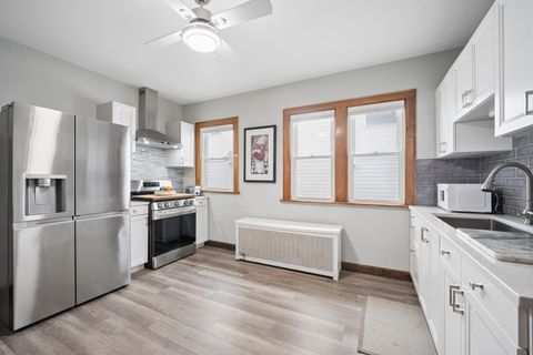 Tiny photo for 283 N Michigan Avenue, Elmhurst, IL 60126 (MLS # 12600343)