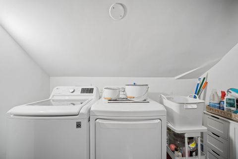 Tiny photo for 283 N Michigan Avenue, Elmhurst, IL 60126 (MLS # 12600343)