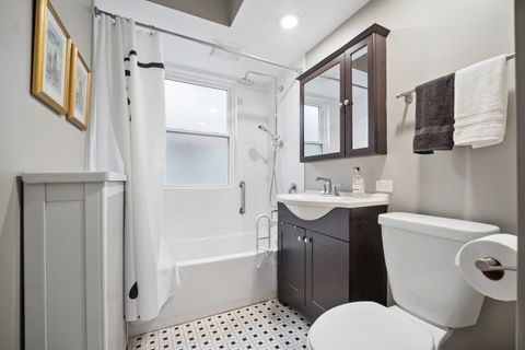 Tiny photo for 283 N Michigan Avenue, Elmhurst, IL 60126 (MLS # 12600343)