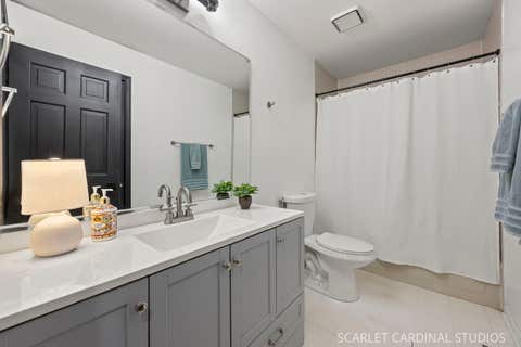 Tiny photo for 528 Pershing Avenue #E, Glen Ellyn, IL 60137 (MLS # 12726427)