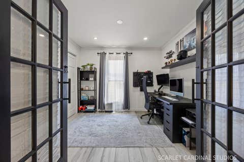 Tiny photo for 528 Pershing Avenue #E, Glen Ellyn, IL 60137 (MLS # 12726427)