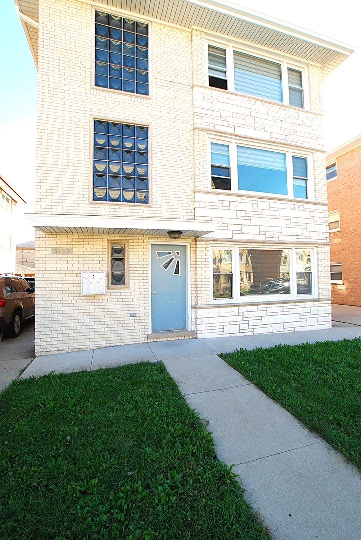 8157 Walsh Lane