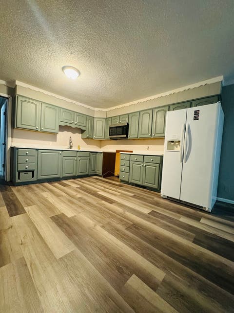 Tiny photo for 404 W 9th Street, Christopher, IL 62822 (MLS # 12727933)