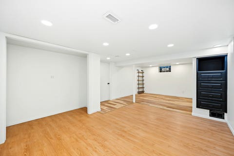 Tiny photo for 183 Brandon Avenue, Glen Ellyn, IL 60137 (MLS # 12737986)