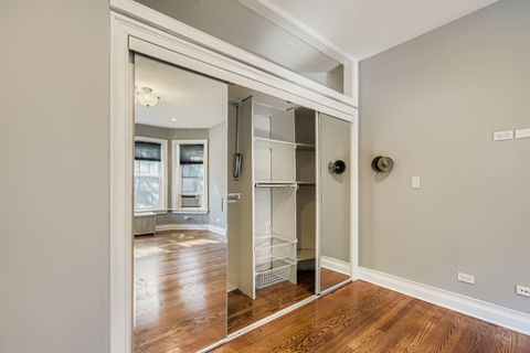 Tiny photo for 2946 N Pine Grove Avenue #1S, Chicago, IL 60657 (MLS # 12393752)