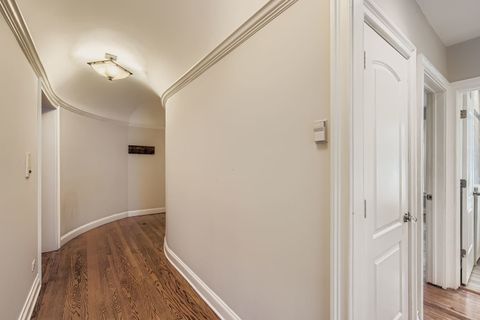 Tiny photo for 2946 N Pine Grove Avenue #1S, Chicago, IL 60657 (MLS # 12393752)