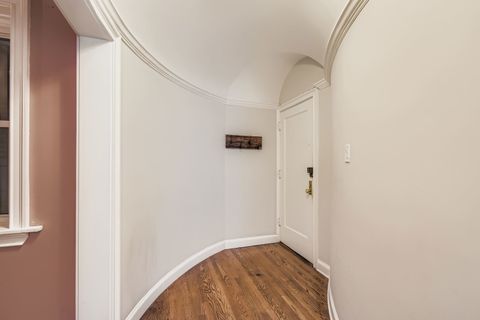Tiny photo for 2946 N Pine Grove Avenue #1S, Chicago, IL 60657 (MLS # 12393752)