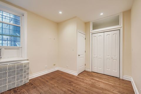 Tiny photo for 2946 N Pine Grove Avenue #1S, Chicago, IL 60657 (MLS # 12393752)