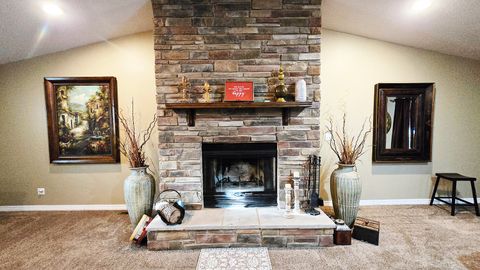 Tiny photo for 614 E Superior Street, Irvington, IL 62848 (MLS # 12598412)