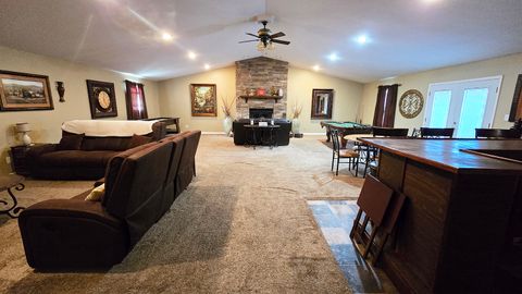 Tiny photo for 614 E Superior Street, Irvington, IL 62848 (MLS # 12598412)