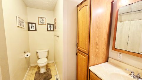 Tiny photo for 614 E Superior Street, Irvington, IL 62848 (MLS # 12598412)