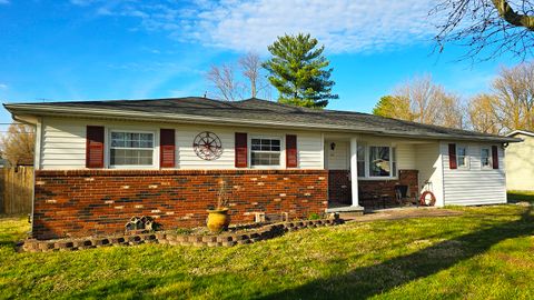 Tiny photo for 614 E Superior Street, Irvington, IL 62848 (MLS # 12598412)