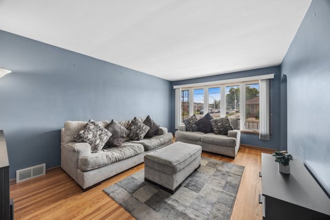 Tiny photo for 6000 S Narragansett Avenue, Chicago, IL 60638 (MLS # 12698222)