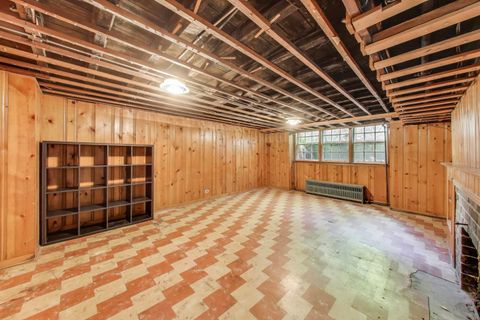 Tiny photo for 1028 N Sheridan Road, Waukegan, IL 60085 (MLS # 12465125)